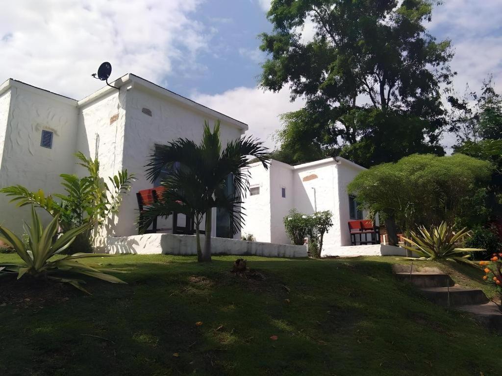 White Rock Resort Pakchong Exterior photo
